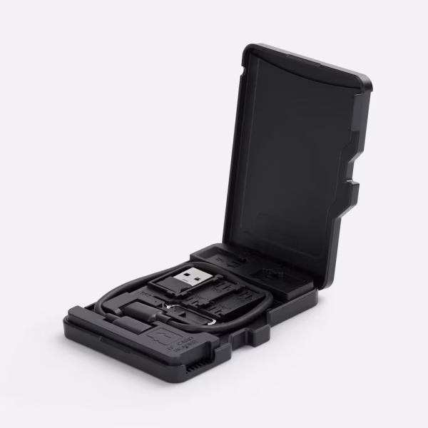 Органайзер для карт памяти и SIM с кардридером Multitask, черный